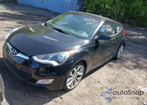 2013 Hyundai Veloster Base W/Gray z USA, uszkodzony, nr VIN KMHTC6AD2DU120059